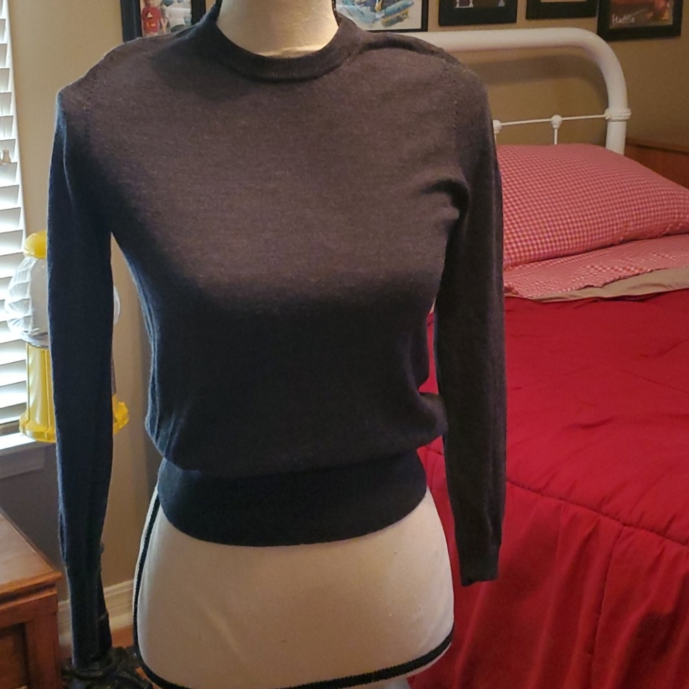 XS dark gray wool sweater